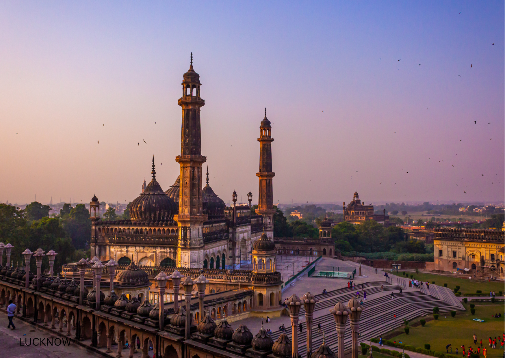 Read more about the article Explore the Best Cafes in Lucknow – Top Places for Coffee, Ambience & Food