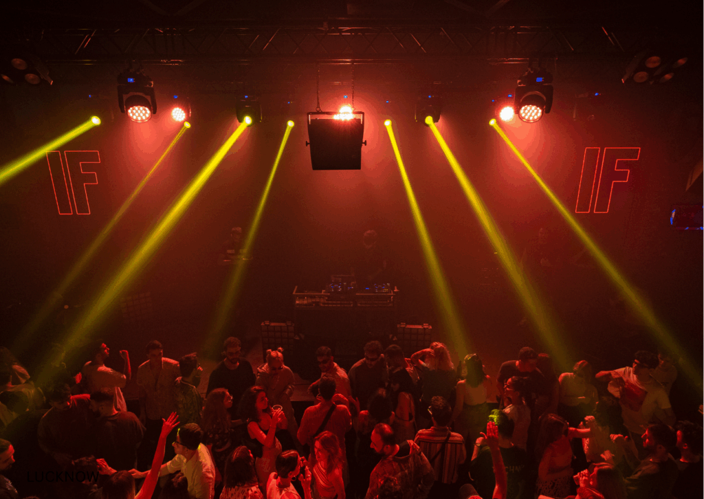 Top Live-Music Cafes in Lucknow